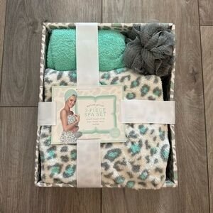 Deluxe Plush 3-Piece Spa Set